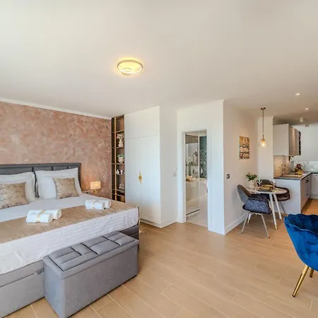 Deluxe Diadora With Sea View * Zadar