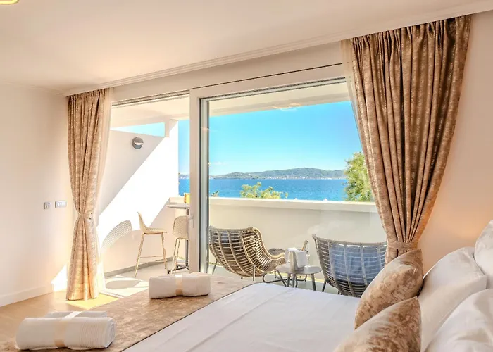 Deluxe Diadora With Sea View Apartman *