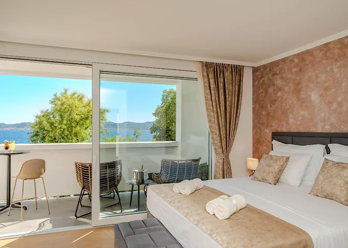 Deluxe Diadora With Sea View Apartman *